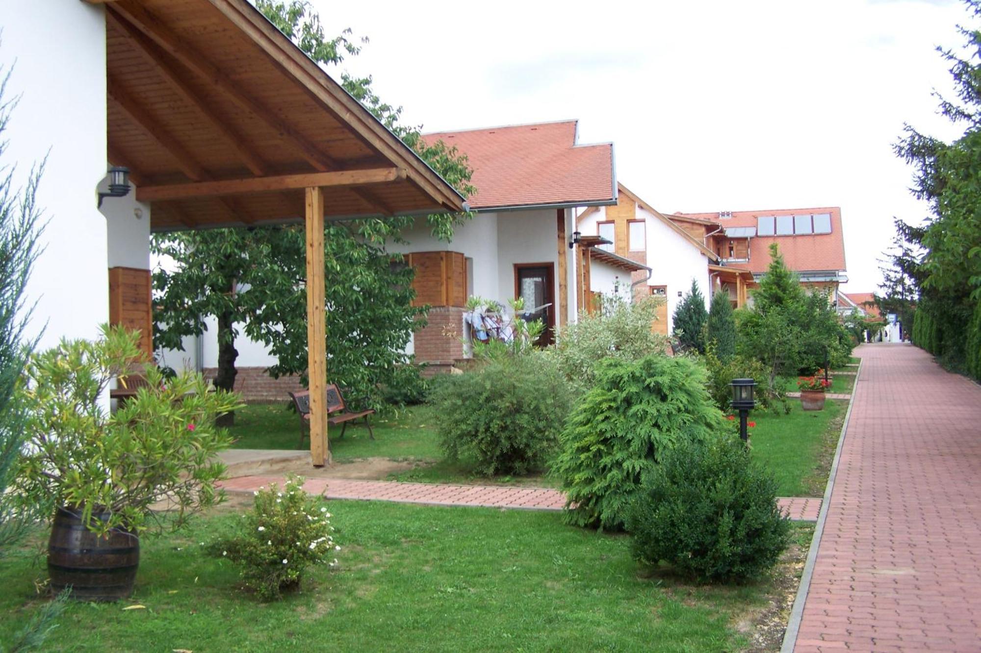 Sol Panzio Bük